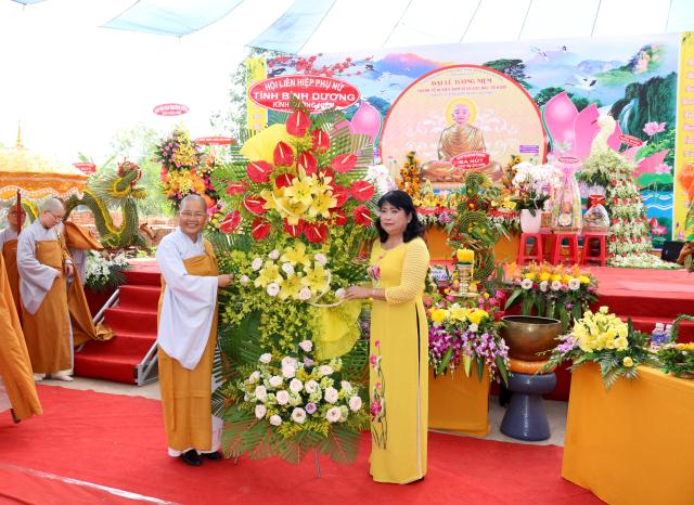 Phân ban Ni giới tỉnh Bình Dương tổ chức Đại lễ tưởng niệm Thánh Tổ Ni Đại Ái Đạo.