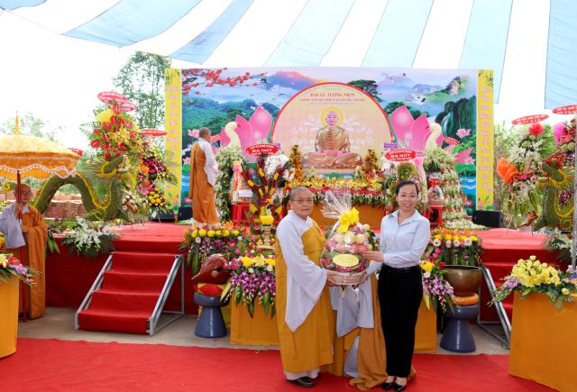 Phân ban Ni giới tỉnh Bình Dương tổ chức Đại lễ tưởng niệm Thánh Tổ Ni Đại Ái Đạo.