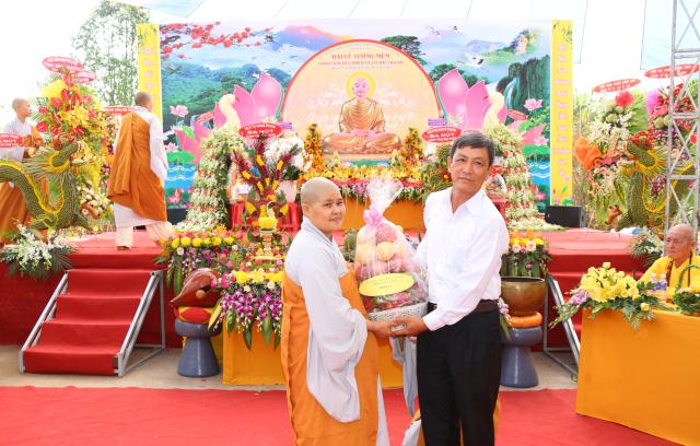 Phân ban Ni giới tỉnh Bình Dương tổ chức Đại lễ tưởng niệm Thánh Tổ Ni Đại Ái Đạo.