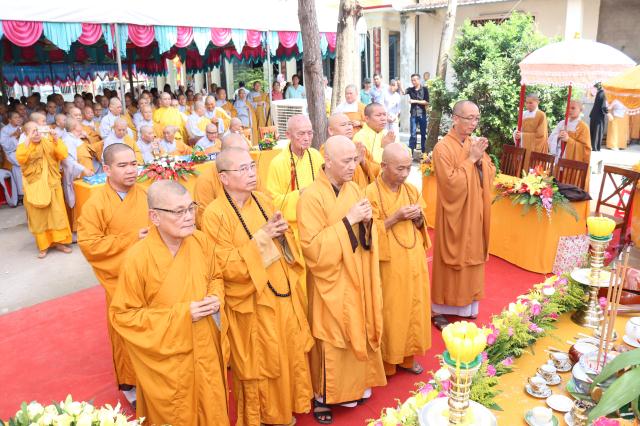 Phân ban Ni giới tỉnh Bình Dương tổ chức Đại lễ tưởng niệm Thánh Tổ Ni Đại Ái Đạo.