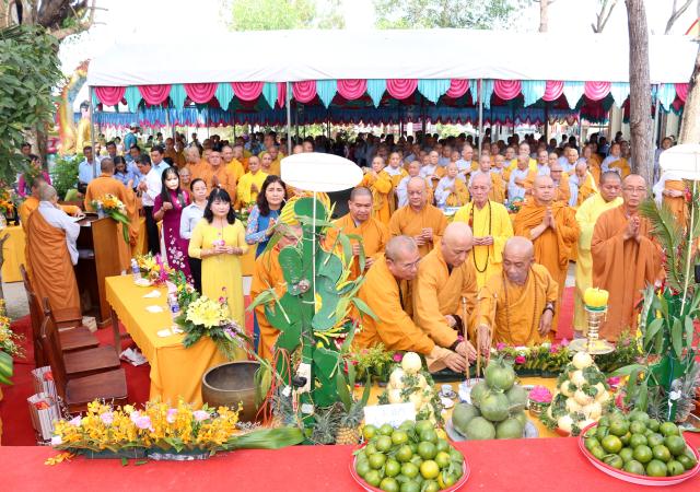 Phân ban Ni giới tỉnh Bình Dương tổ chức Đại lễ tưởng niệm Thánh Tổ Ni Đại Ái Đạo.