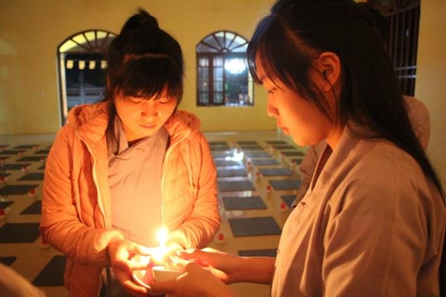 Thái Bình: Đêm hoa đăng vía Phật Di Đà tại chùa Hoằng Văn