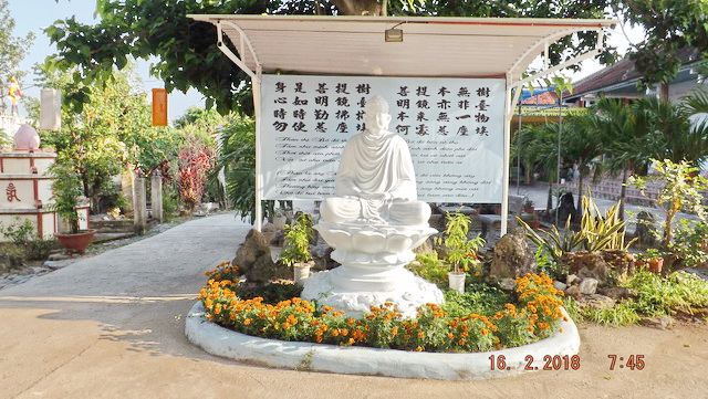 Xuất hành đầu năm Mậu Tuất - Những cảm nhận
