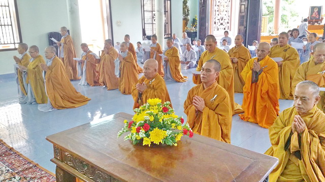 Phật giáo Ninh Hòa tổ chức lễ Thành Đạo