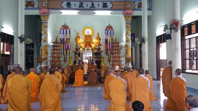 Phật giáo Ninh Hòa tổ chức lễ Thành Đạo