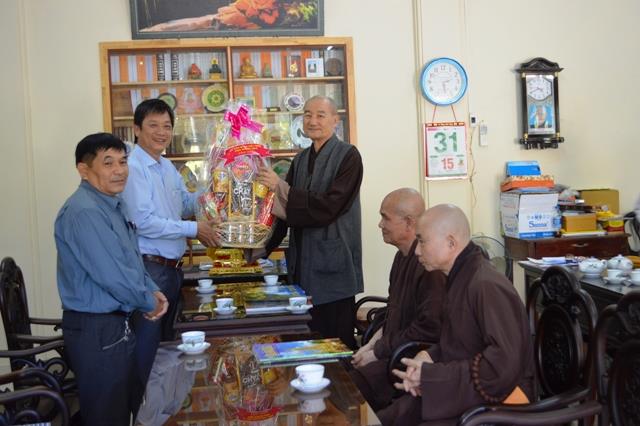 Khánh Hòa:Ban Tôn giáo Chính phủ chúc Tết  Ban Trị sự Phật giáo Khánh Hòa