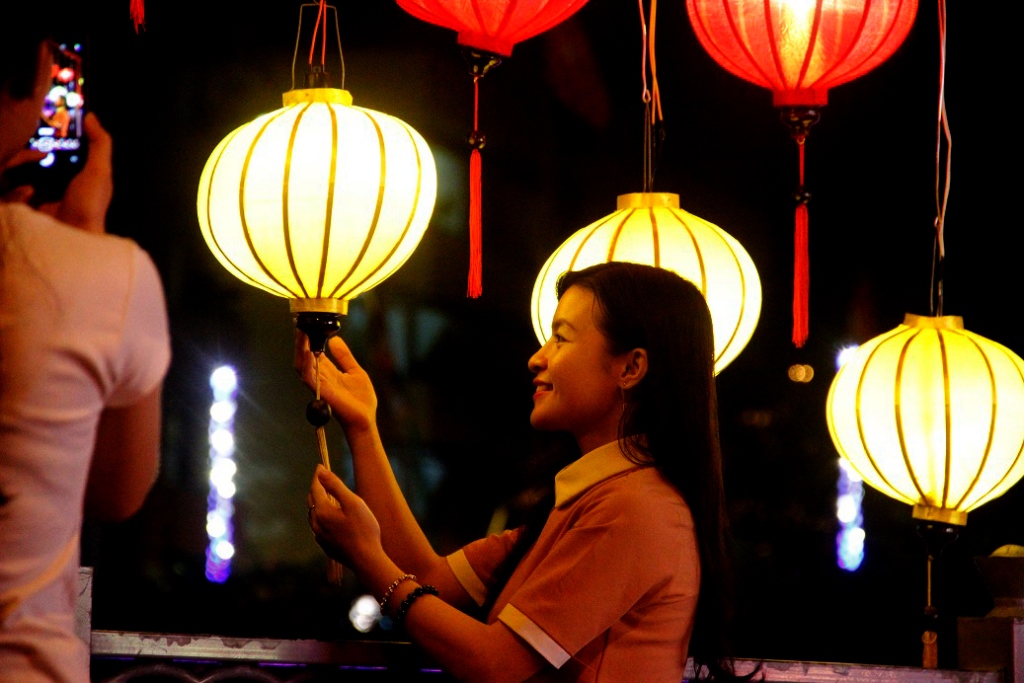 Các ngôi chùa ở Sài Gòn lung linh đón lễ Phật Đản