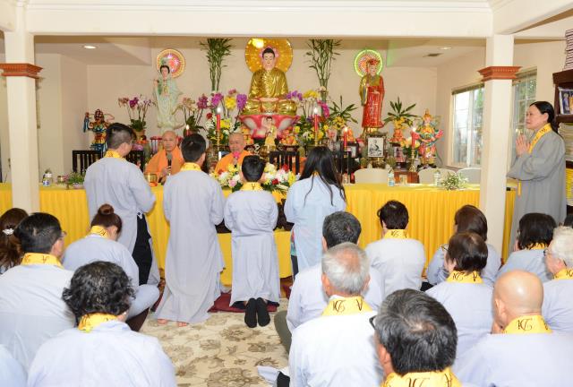 Lễ thọ giới Bồ Tát tại gia tại Quan Âm Tịnh Xá,San Jose,Hoa Kỳ