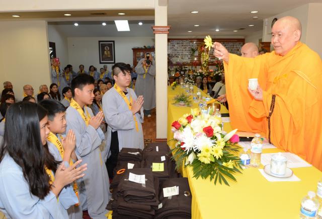 Lễ thọ giới Bồ Tát tại gia tại Quan Âm Tịnh Xá,San Jose,Hoa Kỳ