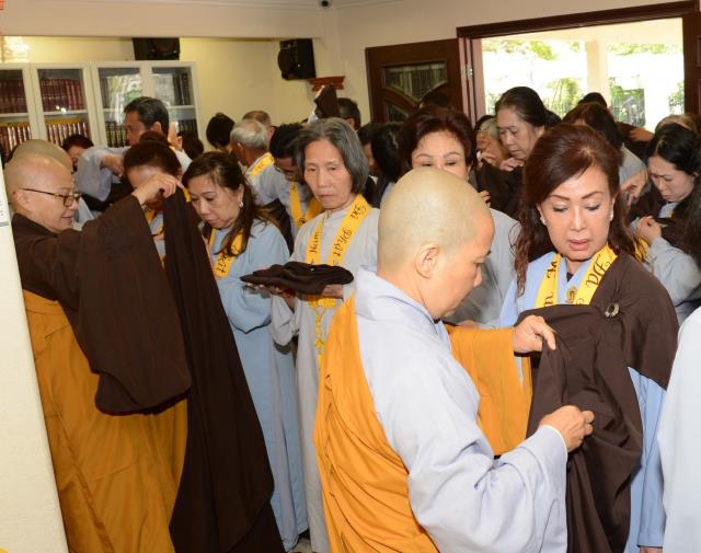 Lễ thọ giới Bồ Tát tại gia tại Quan Âm Tịnh Xá,San Jose,Hoa Kỳ
