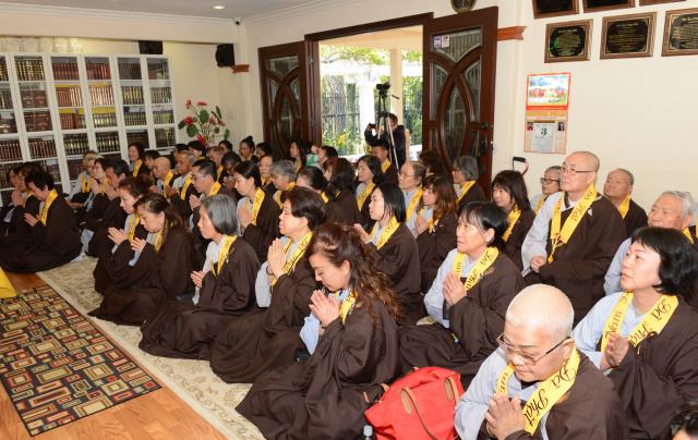 Lễ thọ giới Bồ Tát tại gia tại Quan Âm Tịnh Xá,San Jose,Hoa Kỳ