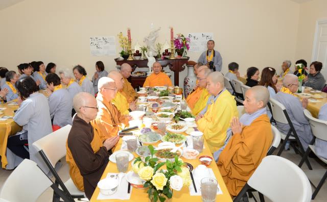 Lễ thọ giới Bồ Tát tại gia tại Quan Âm Tịnh Xá,San Jose,Hoa Kỳ