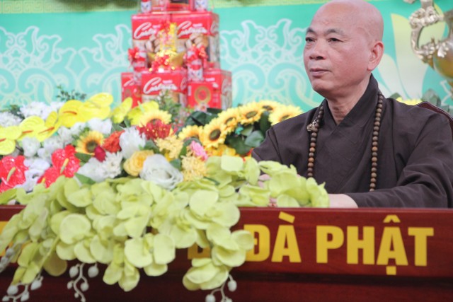 Thái Bình: Gần 1000 thiện sinh dự khóa tu sen hồng chùa Từ Xuyên