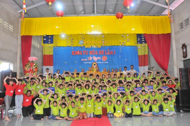 Hớn Quản: Khai mạc Khóa tu Mùa hè “Về Nguồn” lần I