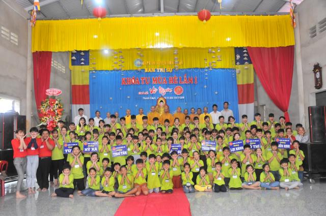 Hớn Quản: Khai mạc Khóa tu Mùa hè “Về Nguồn” lần I