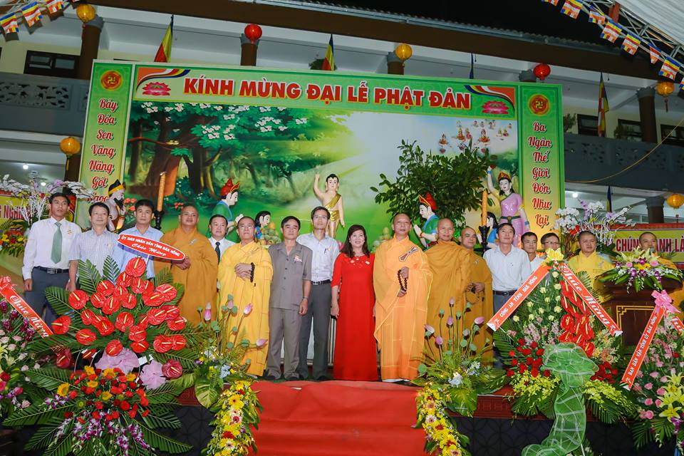 Ban trị sự Phật giáo tỉnh Đắk Nông trang nghiêm đón mừng Đại Lễ Phật Đản PL.2562