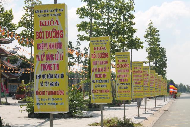 Chùm ảnh: Công tác chuẩn bị cho Khóa Bồi dưỡng Nghiệp vụ Hành chánh và Kỹ năng Xử lý Thông tin Khu Vực Đông Nam Bộ và Tây Nguyên