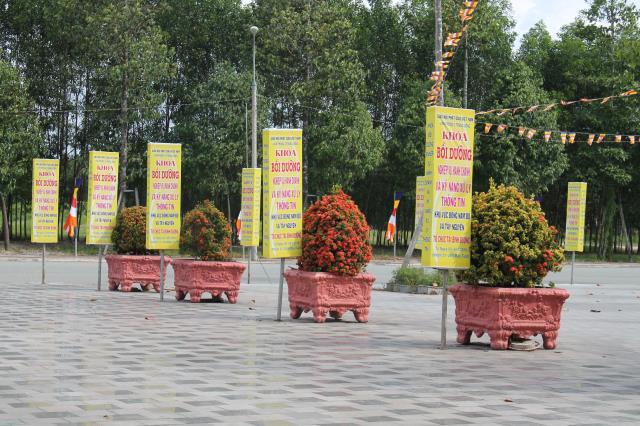 Chùm ảnh: Công tác chuẩn bị cho Khóa Bồi dưỡng Nghiệp vụ Hành chánh và Kỹ năng Xử lý Thông tin Khu Vực Đông Nam Bộ và Tây Nguyên
