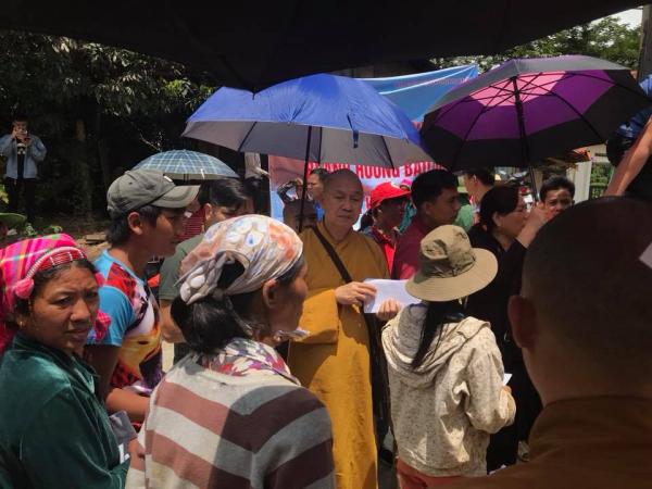 Trường hạ Thanh Hà trao quà cứu trợ đồng bào lũ lụt tại tỉnh Lai Châu