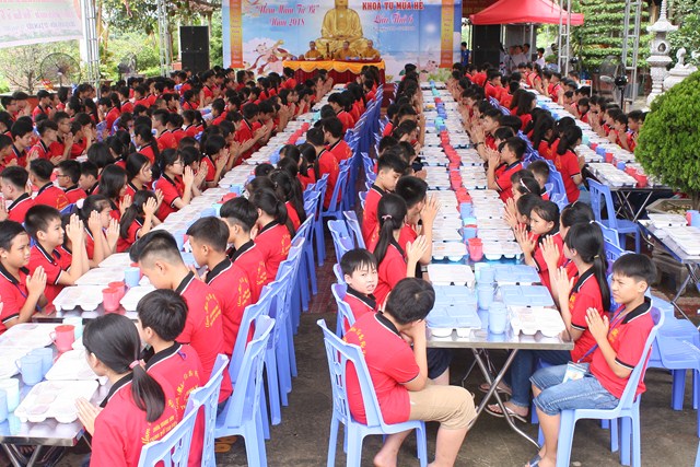 Ninh Bình: Khai mạc khóa tu mùa hè chùa Quang Sơn