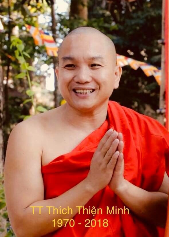 Nén hương tưởng niệm Giác Linh TT. Thích Thiện Minh