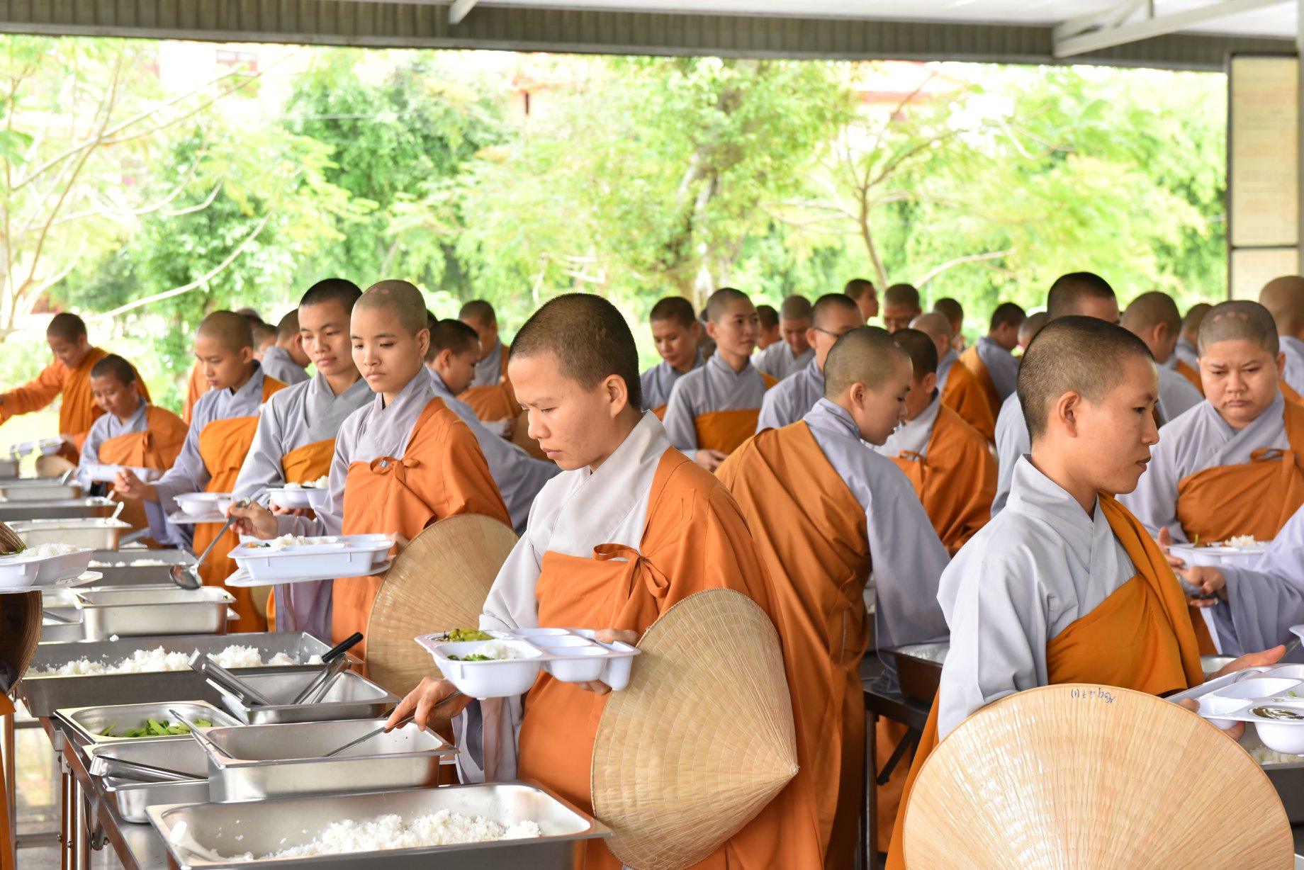 Pháp thoại: PHẬT GIÁO THEO QUAN ĐIỂM NGUYÊN THUỶ VÀ ĐẠI THỪA - TT.Thích Nhật Từ (09-07-2018)