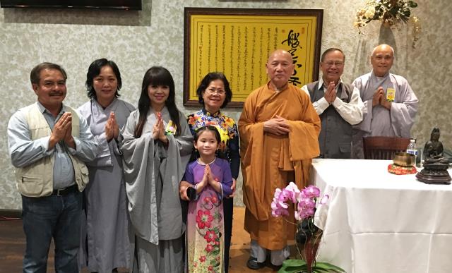 Hòa thượng Thích Thái Siêu thuyết giảng tại nhà hàng Saigon Kitchen, San Jose (Hoa Kỳ)