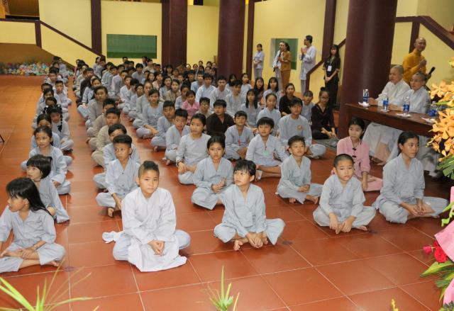 Bình Dương: Ấn tượng Khóa tu mùa hè “Về Lại Quan Âm” lần thứ 4