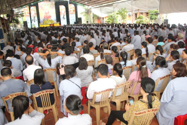 Thái Bình:  Gần 1000 Phật tử về chùa Từ Xuyên dự Đại lễ Vu Lan