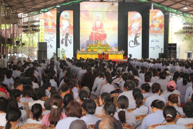 Thái Bình:  Gần 1000 Phật tử về chùa Từ Xuyên dự Đại lễ Vu Lan