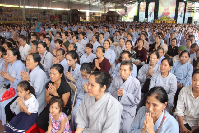 Thái Bình:  Gần 1000 Phật tử về chùa Từ Xuyên dự Đại lễ Vu Lan