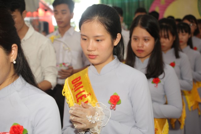 Thái Bình: Lễ hội bông hồng cài áo tại chùa Từ Xuyên