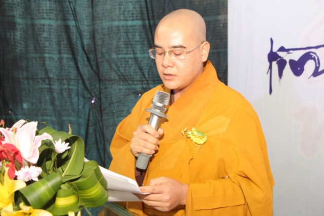 Thái Bình: Lễ hội bông hồng cài áo tại chùa Từ Xuyên