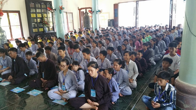 Khánh Hòa: Hơn 300 bạn trẻ tham dự khóa tu mùa hè “Cánh cò quê hương”