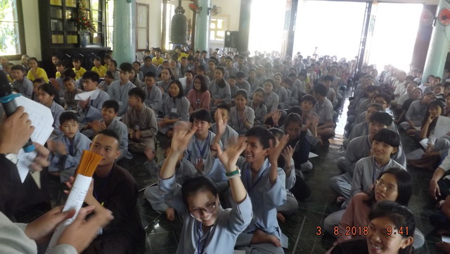Khánh Hòa: Hơn 300 bạn trẻ tham dự khóa tu mùa hè “Cánh cò quê hương”