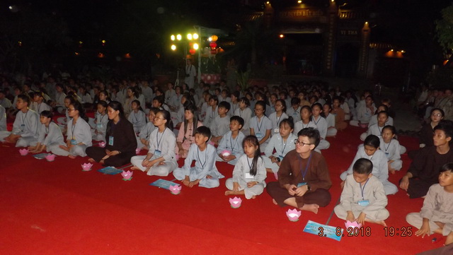 Khánh Hòa: Hơn 300 bạn trẻ tham dự khóa tu mùa hè “Cánh cò quê hương”
