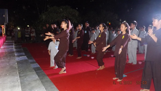 Khánh Hòa: Hơn 300 bạn trẻ tham dự khóa tu mùa hè “Cánh cò quê hương”