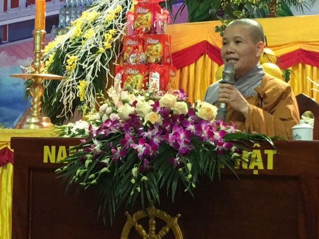 Thái Bình:  Đại lễ vía Phật A Di Đà tại chùa Từ Xuyên