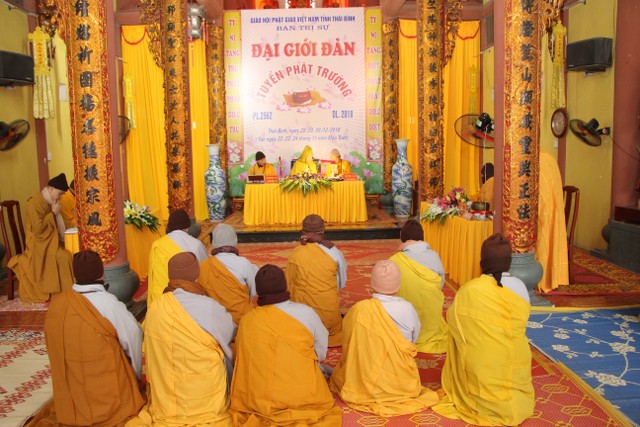 Thái Bình: 54 giới tử được thọ giới tại Đại giới đàn Thánh Long
