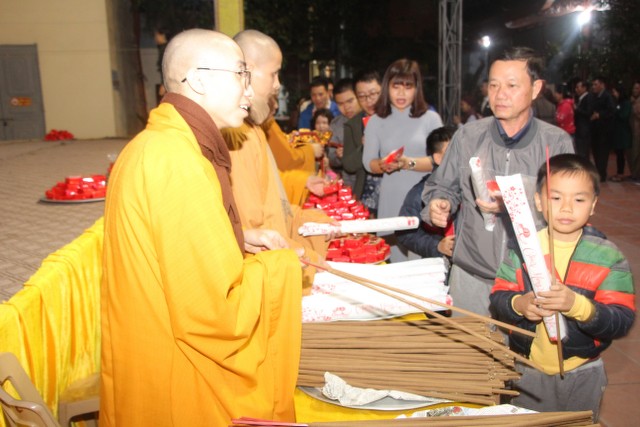 Thái Bình:Không khí đón Tết Kỷ Hợi tại chùa Từ Xuyên