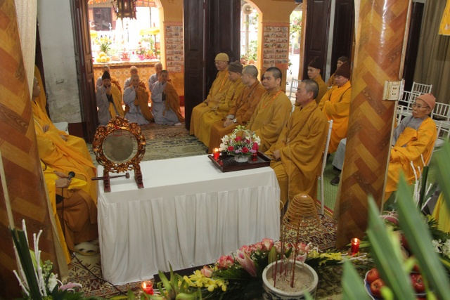 Trang nghiêm lễ tưởng niệm Thánh Tổ Kiều Đàm Di