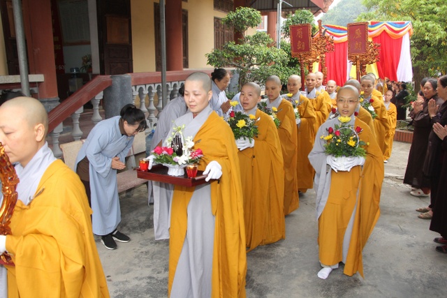 Trang nghiêm lễ tưởng niệm Thánh Tổ Kiều Đàm Di
