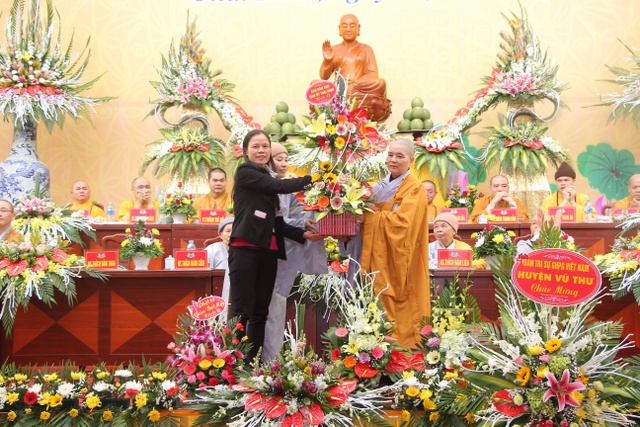 Trang nghiêm lễ tưởng niệm Thánh Tổ Kiều Đàm Di