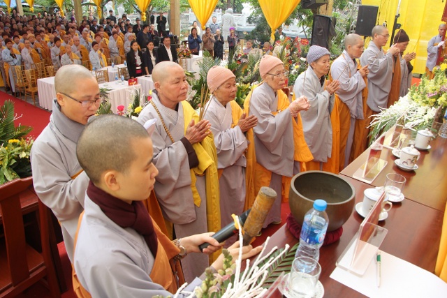 Trang nghiêm lễ tưởng niệm Thánh Tổ Kiều Đàm Di