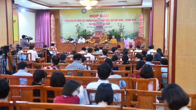 Họp báo: Phái đoàn từ 105 nước và nhiều nguyên thủ tham dự đại lễ Vesak LHQ 2019 tại Việt Nam