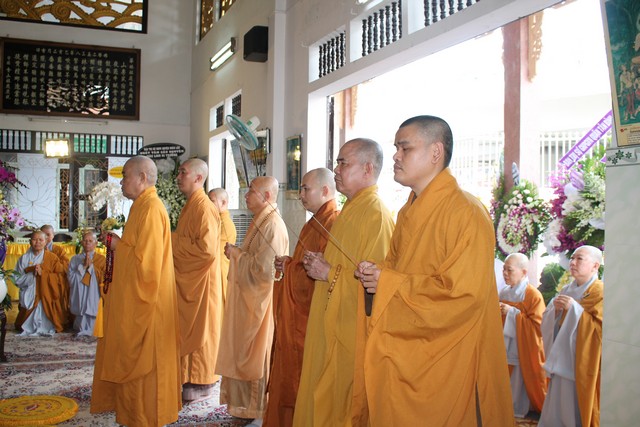 TP.Hồ Chí Minh: Các phái đoàn viếng lễ tang Ni trưởng Thích Nữ Như Châu Chiều ngày 04/05/2019 (30/03 Kỷ Hợi)