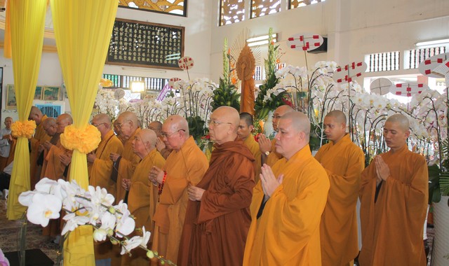TP.Hồ Chí Minh: Các phái đoàn viếng lễ tang Ni trưởng Thích Nữ Như Châu Chiều ngày 04/05/2019 (30/03 Kỷ Hợi)