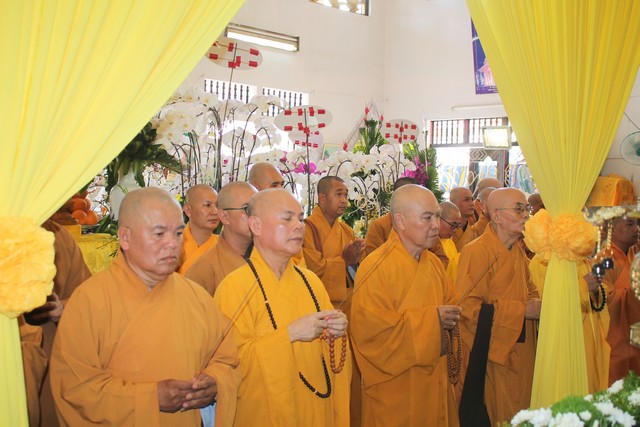 TP.Hồ Chí Minh: Các phái đoàn viếng lễ tang Ni trưởng Thích Nữ Như Châu Chiều ngày 04/05/2019 (30/03 Kỷ Hợi)