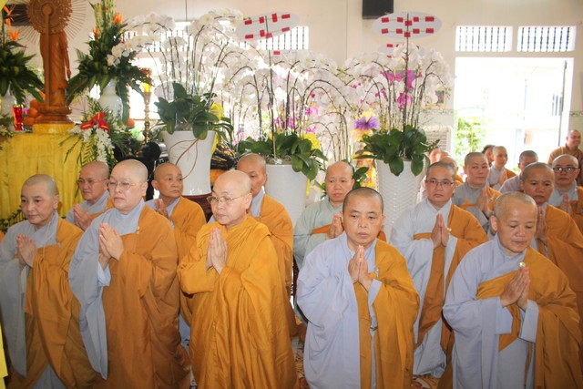 TP.Hồ Chí Minh: Các phái đoàn viếng lễ tang Ni trưởng Thích Nữ Như Châu Chiều ngày 04/05/2019 (30/03 Kỷ Hợi)