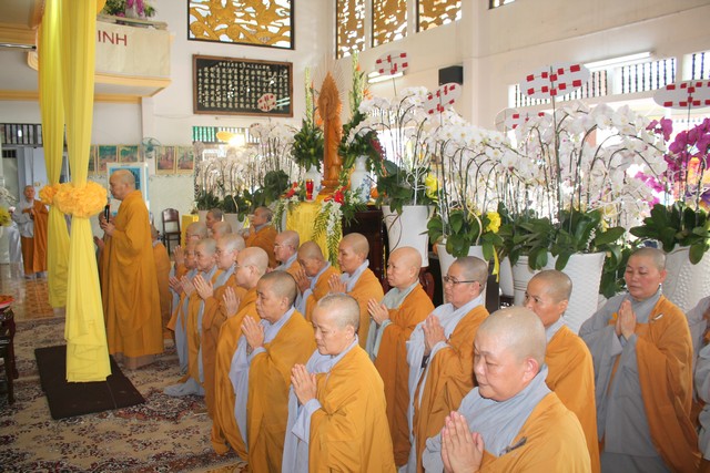 TP.Hồ Chí Minh: Các phái đoàn viếng lễ tang Ni trưởng Thích Nữ Như Châu Chiều ngày 04/05/2019 (30/03 Kỷ Hợi)